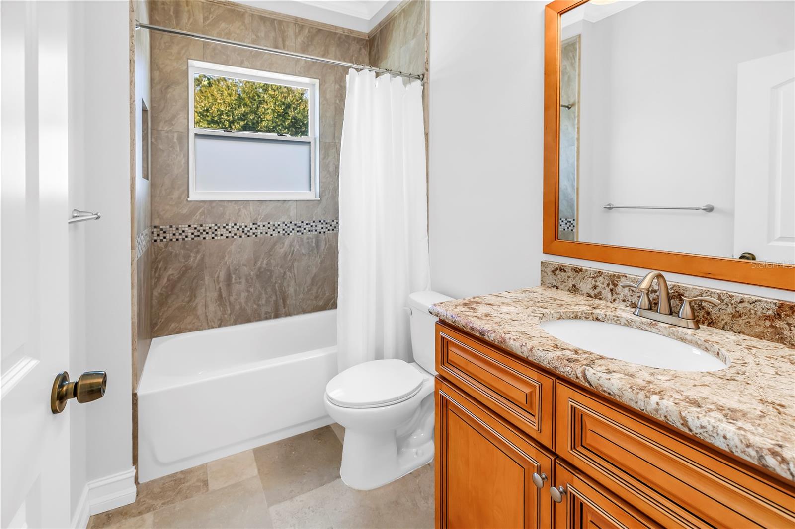 1235 50TH AVE N, ST PETERSBURG, FL, 33703