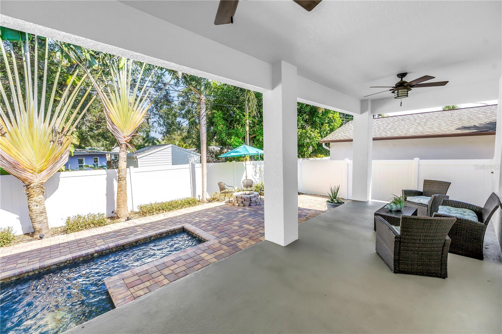 1235 50TH AVE N, ST PETERSBURG, FL, 33703