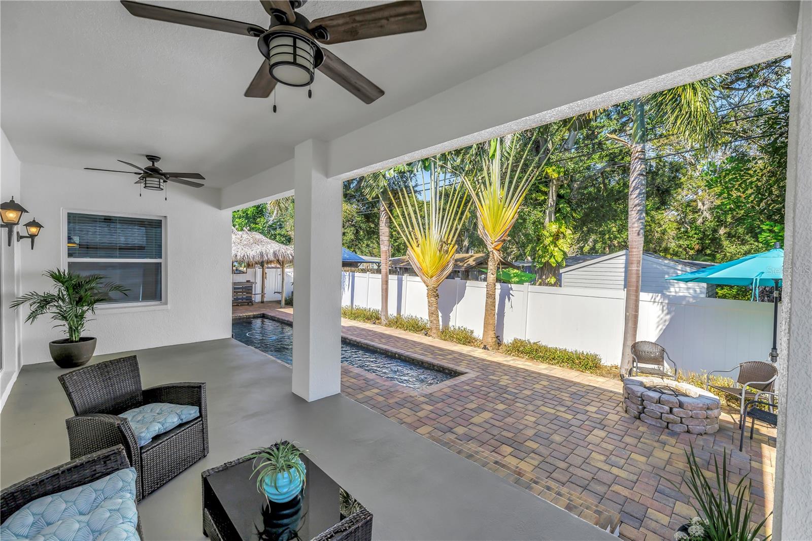 1235 50TH AVE N, ST PETERSBURG, FL, 33703