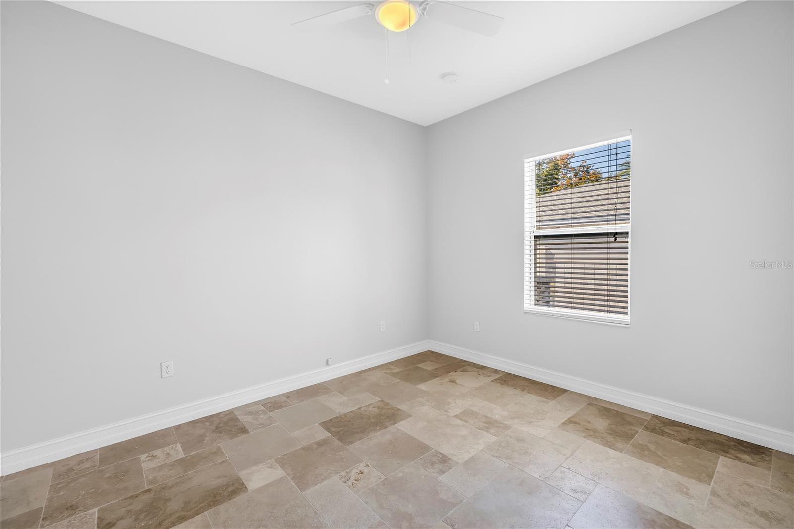 1235 50TH AVE N, ST PETERSBURG, FL, 33703