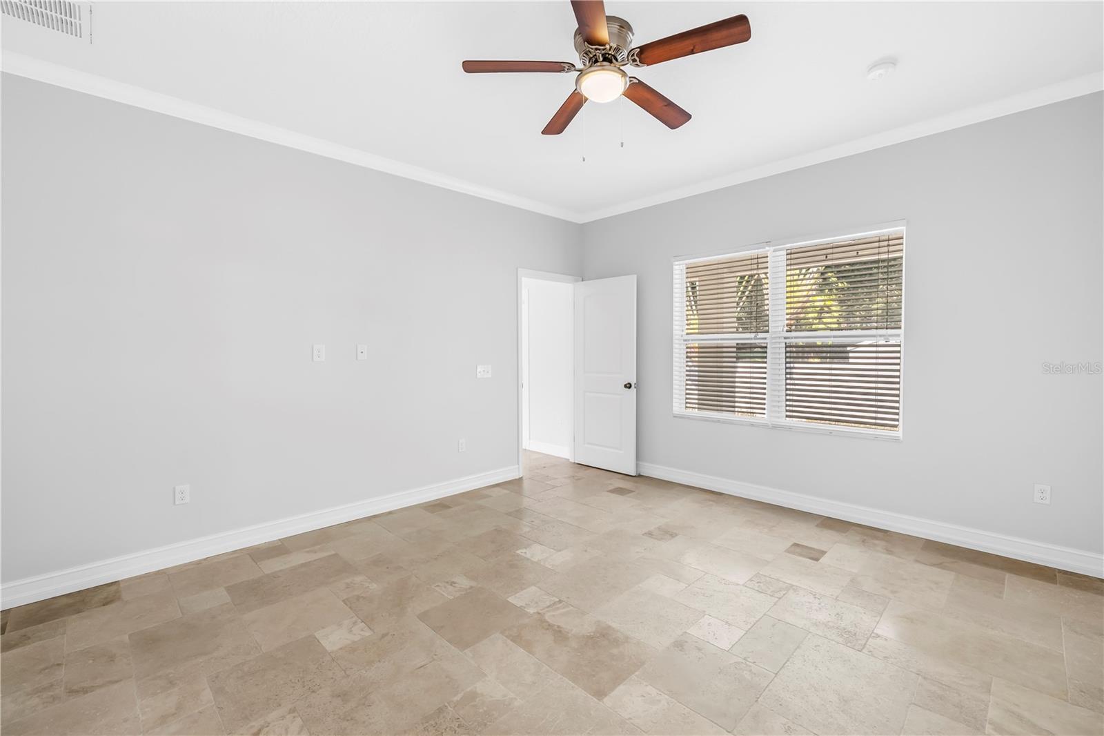 1235 50TH AVE N, ST PETERSBURG, FL, 33703