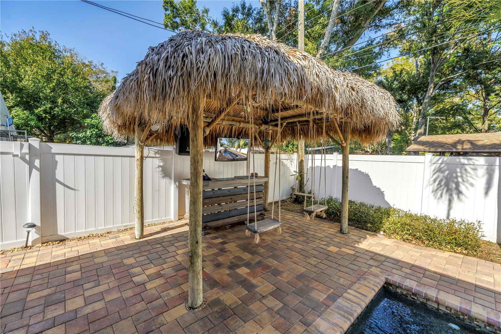 1235 50TH AVE N, ST PETERSBURG, FL, 33703