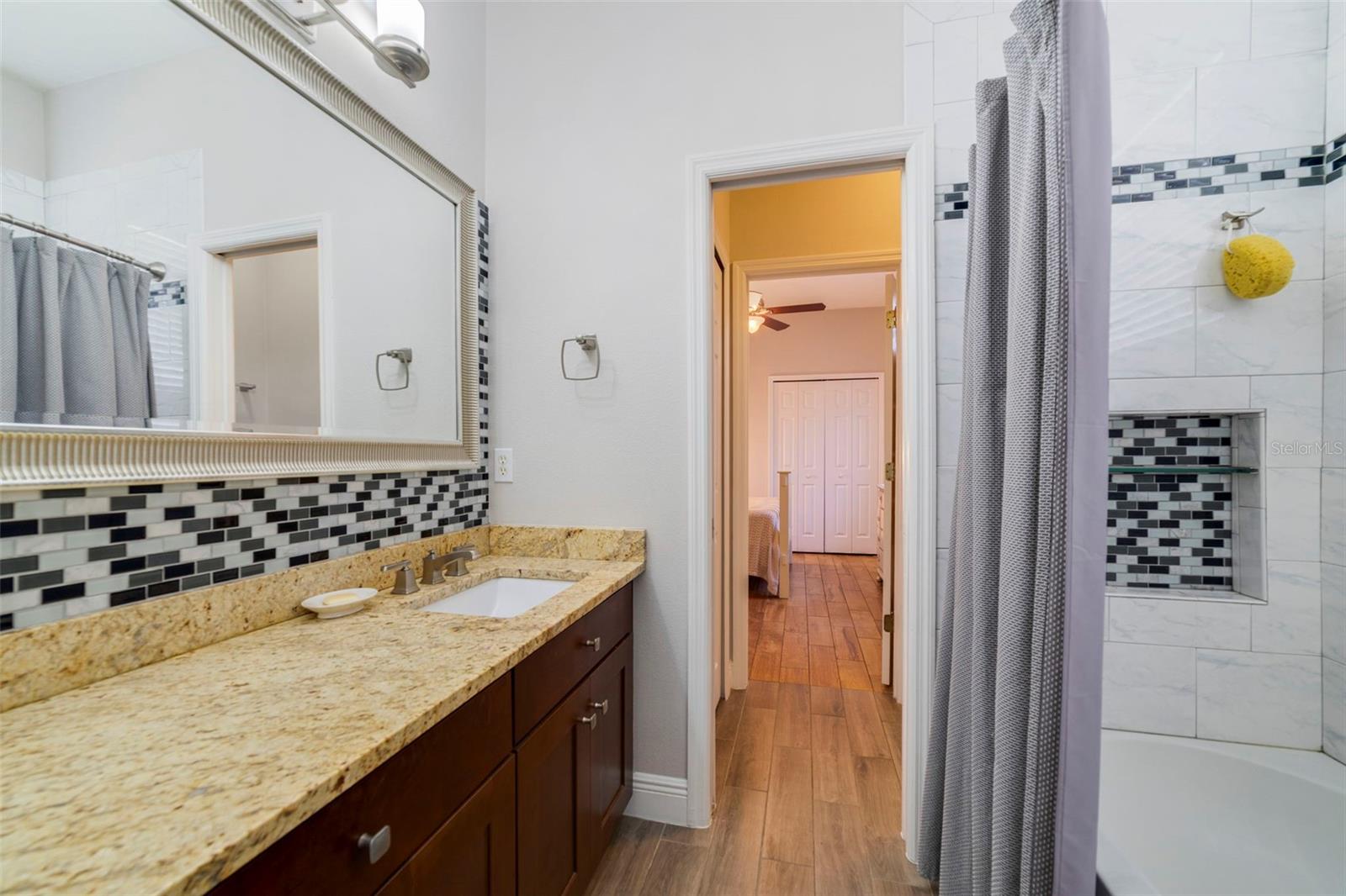 14131 ISLAMORADA DR, ORLANDO, FL, 32837