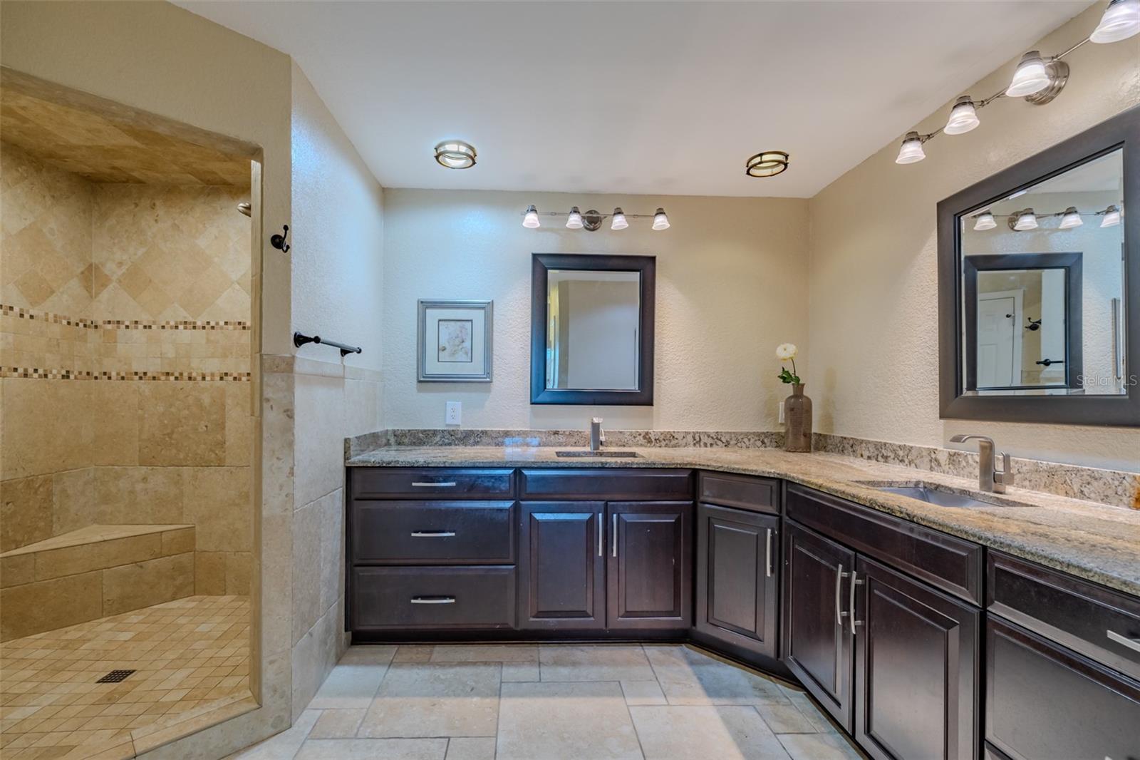 Primary Bedroom Bathroom 2 vanieites and walk-in Shower