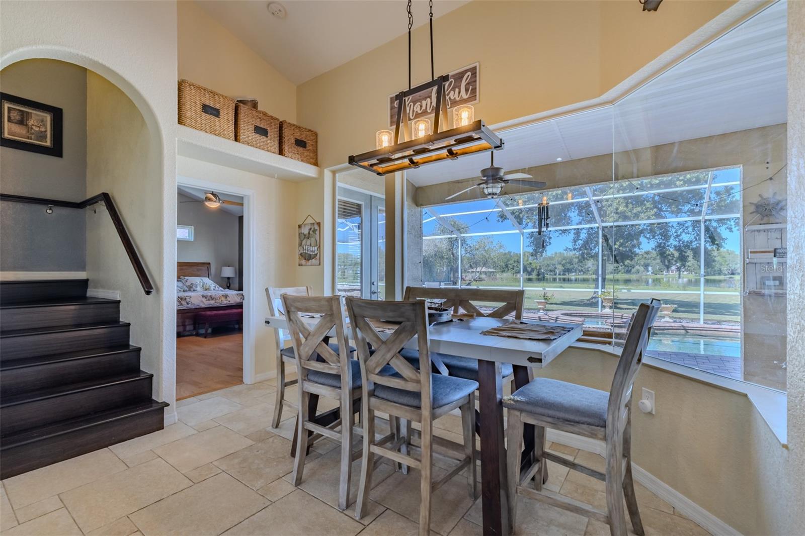 Kitchen Dinette area