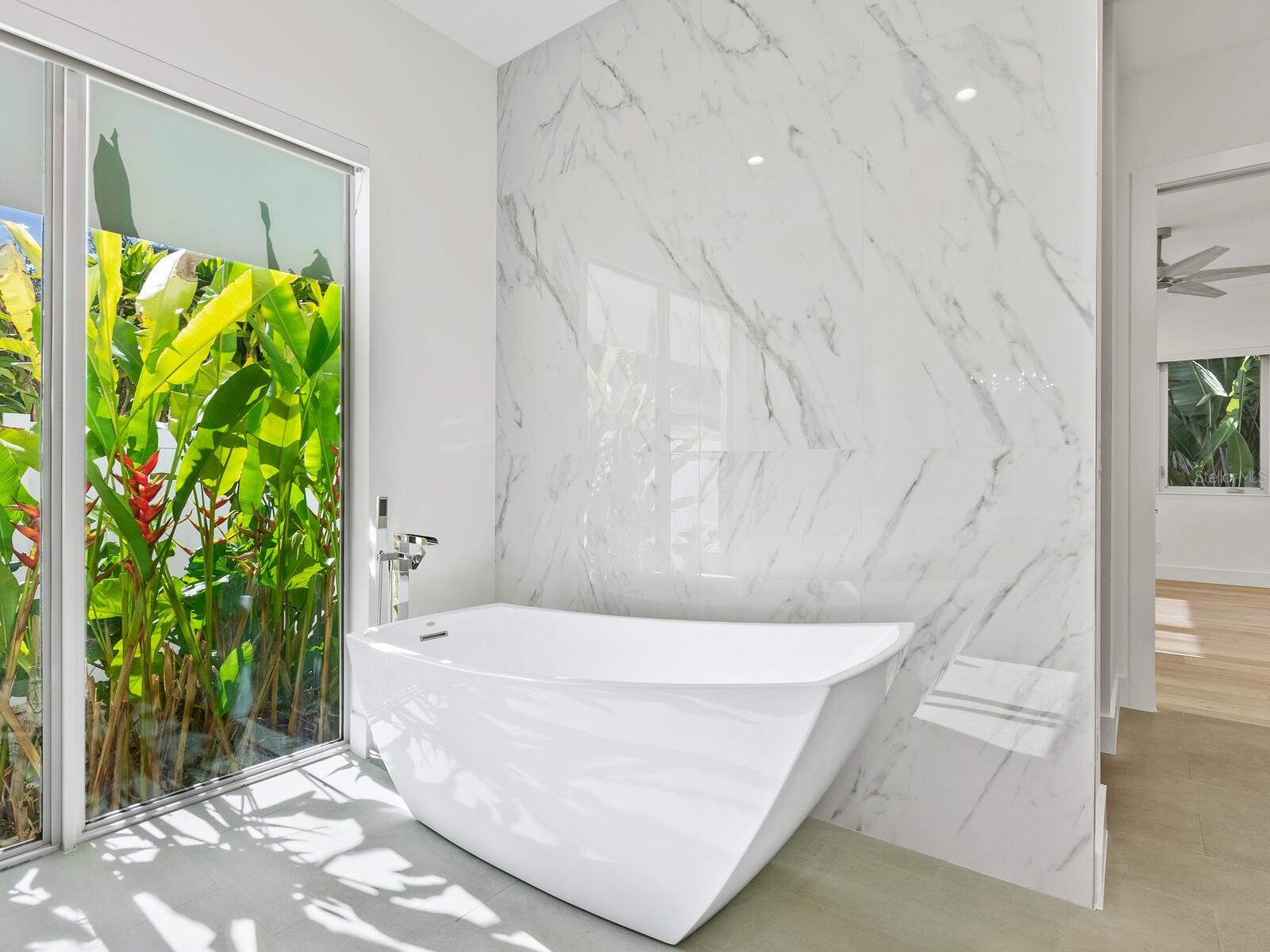 A4668284 Property Photo