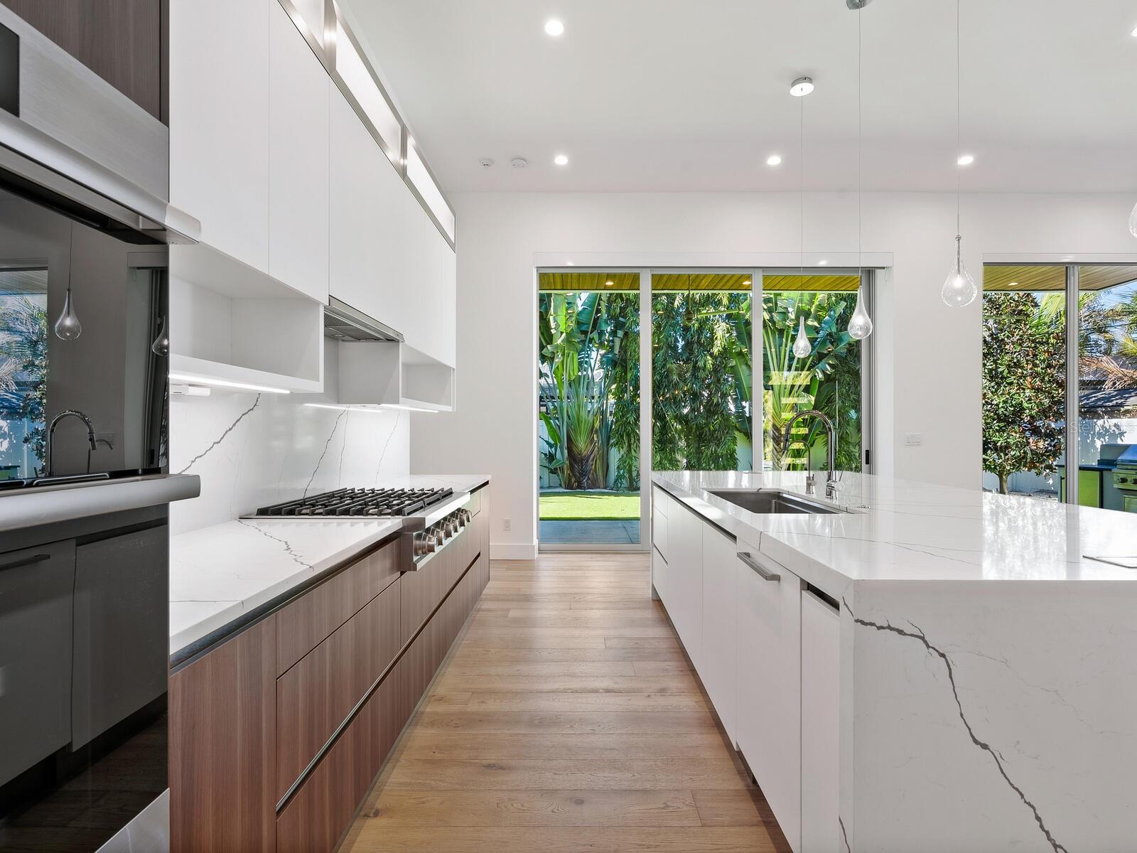 A4668284 Property Photo