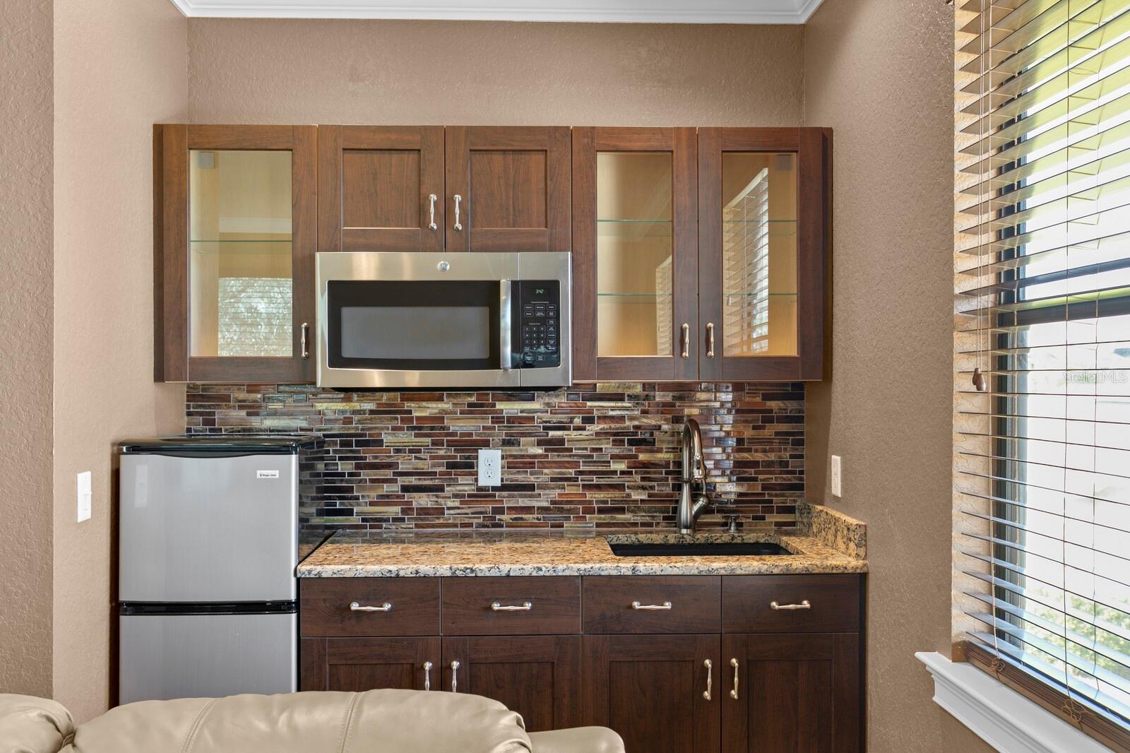 10506 CORY LAKE DR, TAMPA, FL, 33647