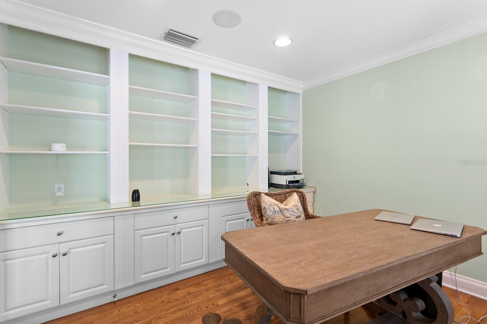 10506 CORY LAKE DR, TAMPA, FL, 33647