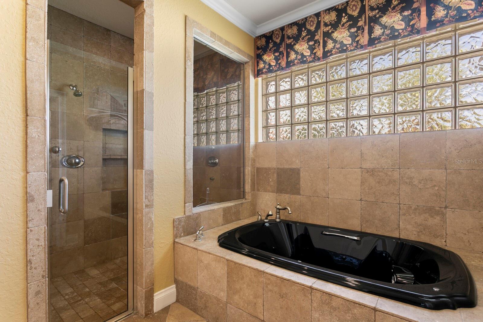 10506 CORY LAKE DR, TAMPA, FL, 33647