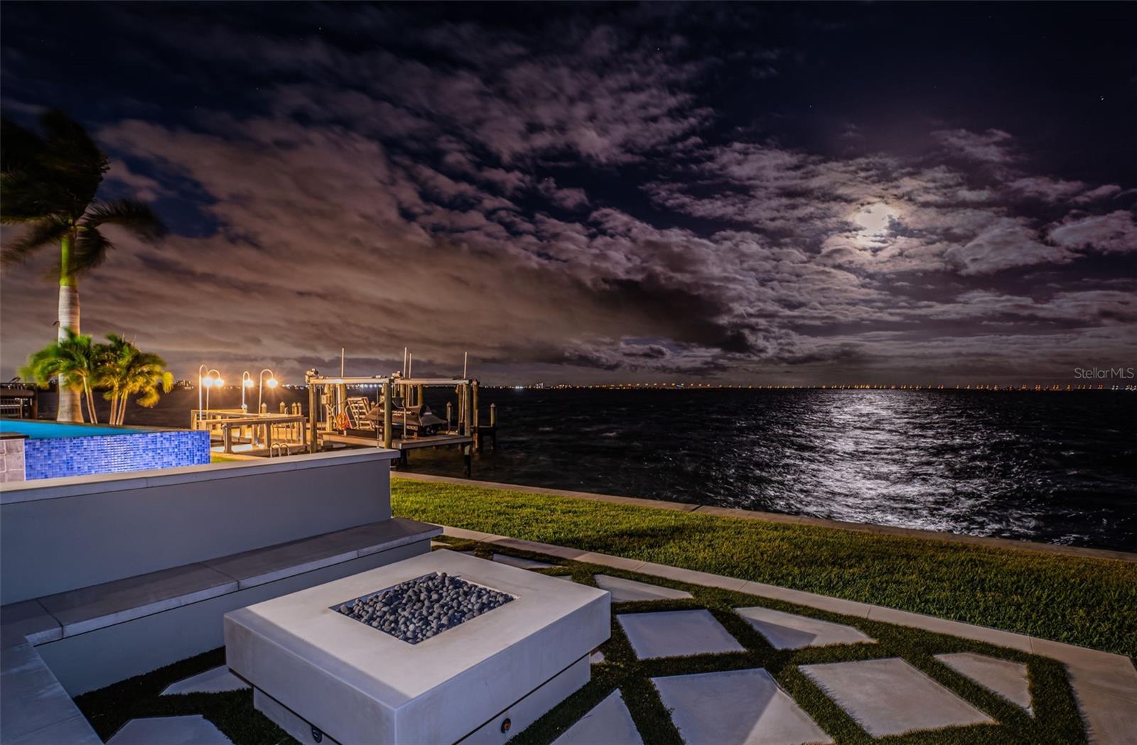 713 1ST AVE S, TIERRA VERDE, FL, 33715