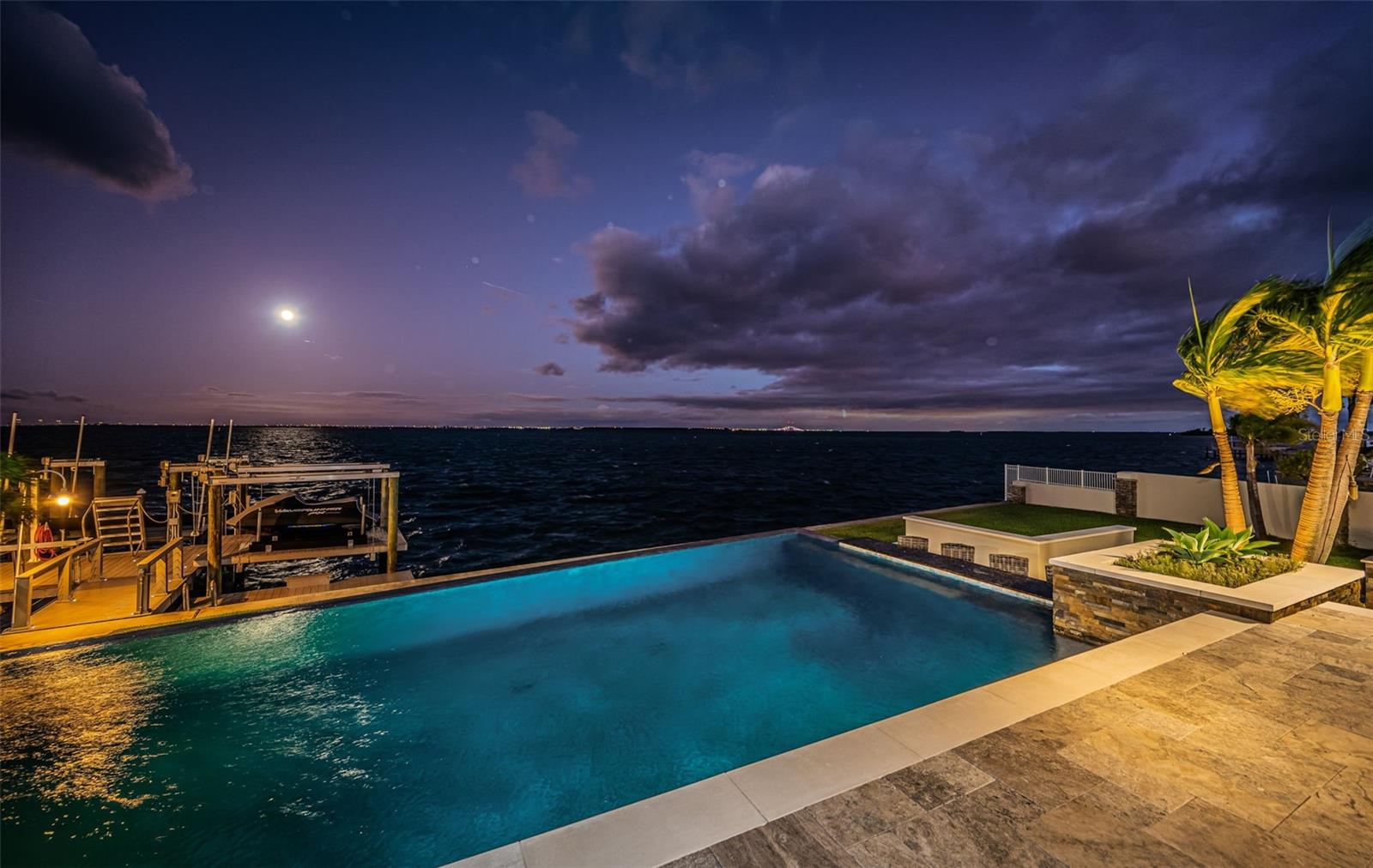 713 1ST AVE S, TIERRA VERDE, FL, 33715