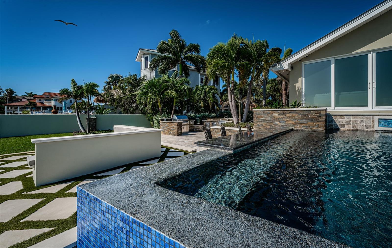 713 1ST AVE S, TIERRA VERDE, FL, 33715