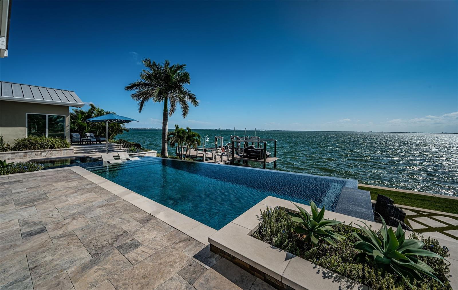 713 1ST AVE S, TIERRA VERDE, FL, 33715