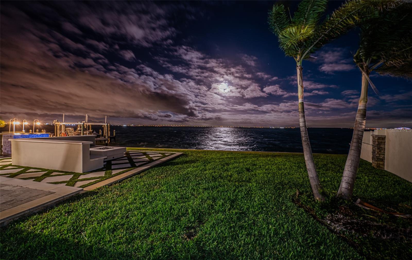 713 1ST AVE S, TIERRA VERDE, FL, 33715