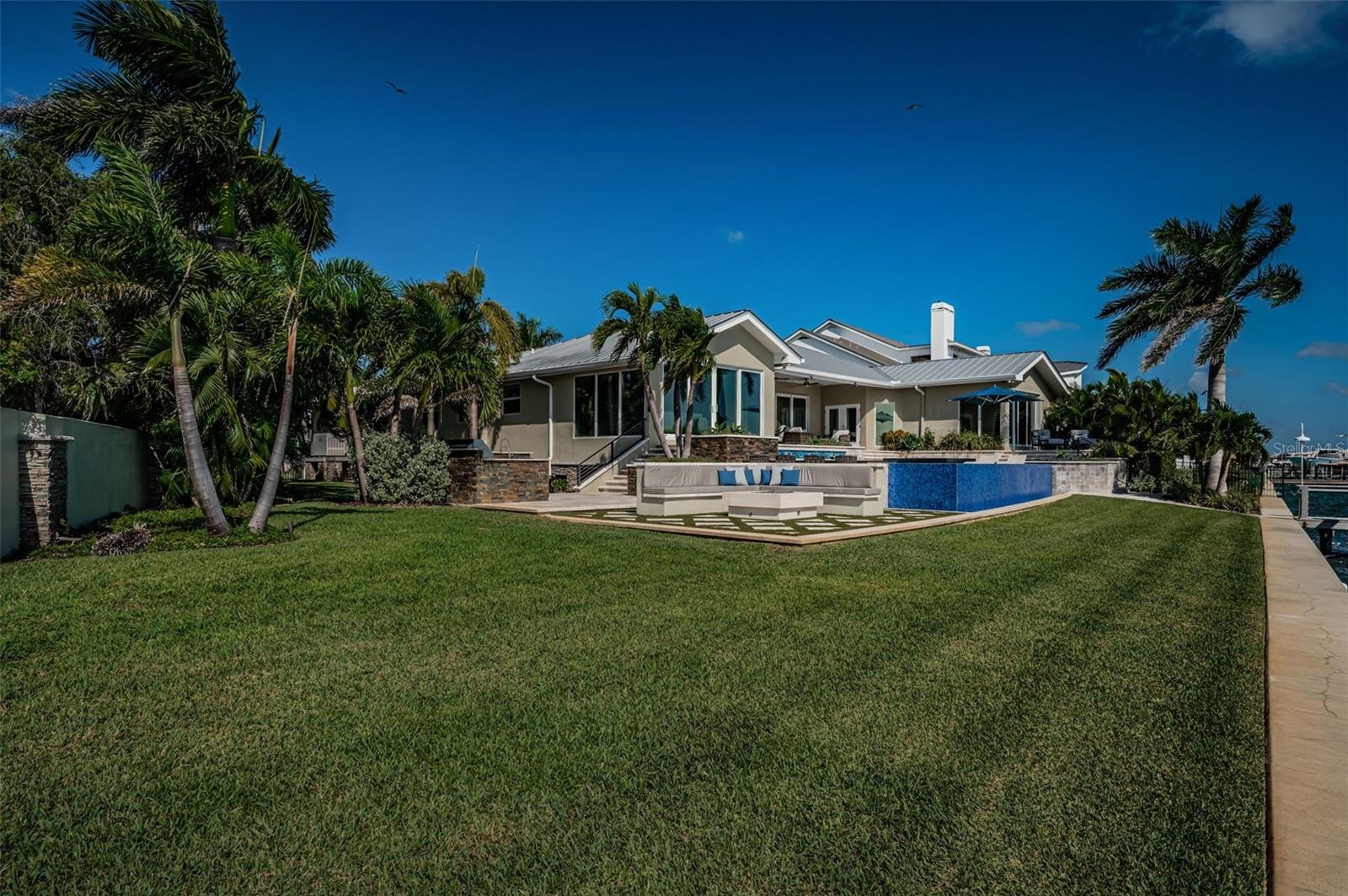 713 1ST AVE S, TIERRA VERDE, FL, 33715