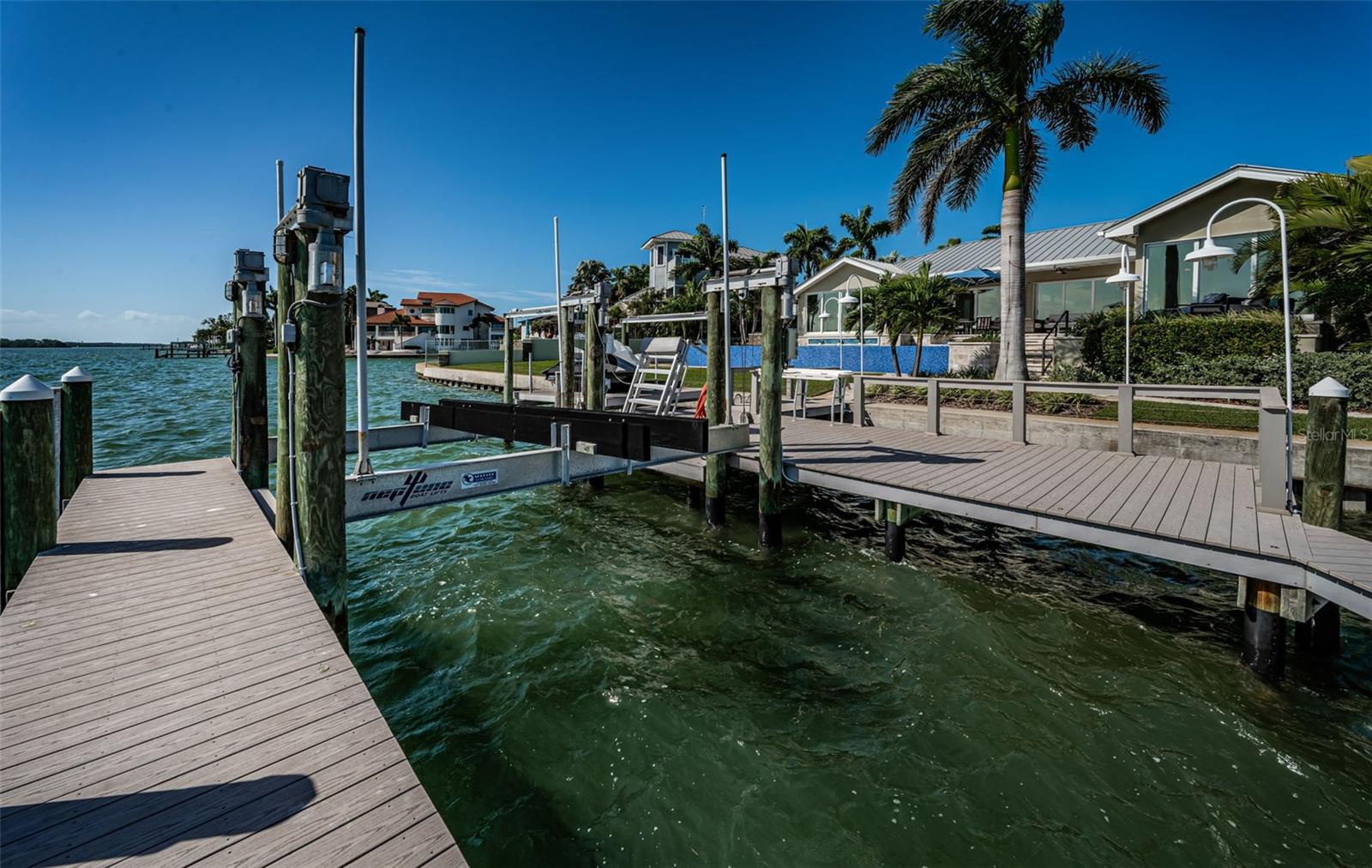 713 1ST AVE S, TIERRA VERDE, FL, 33715