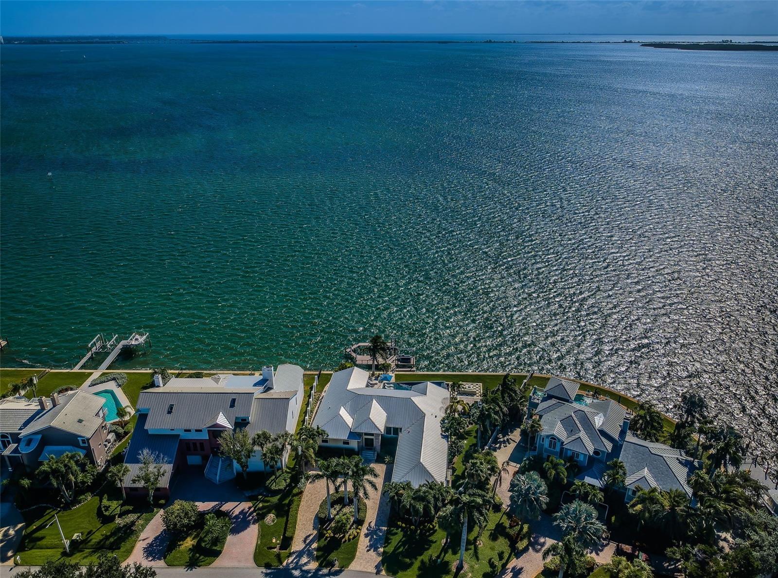 713 1ST AVE S, TIERRA VERDE, FL, 33715