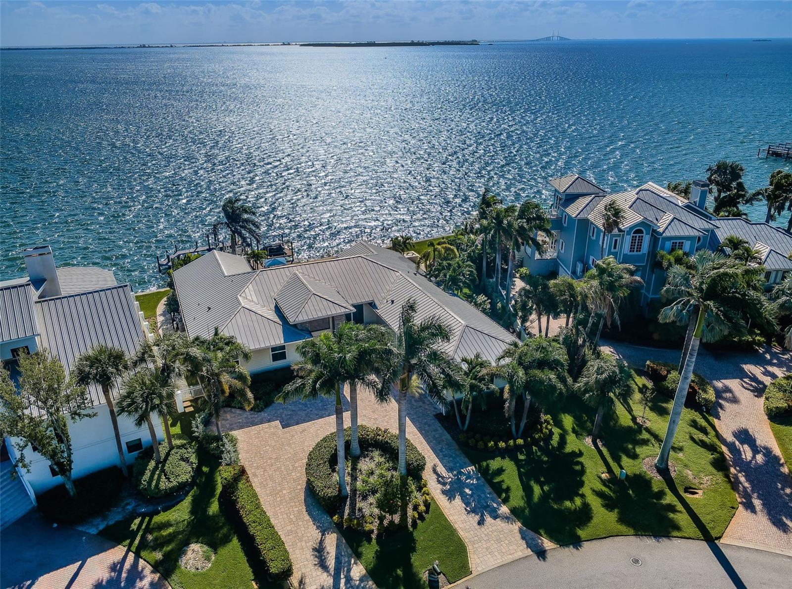 713 1ST AVE S, TIERRA VERDE, FL, 33715