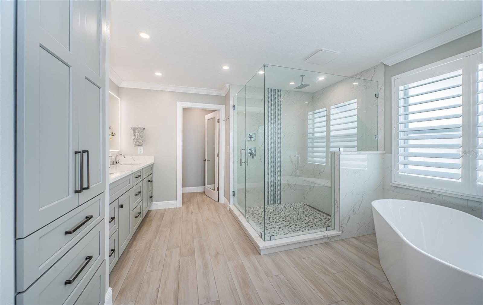 713 1ST AVE S, TIERRA VERDE, FL, 33715