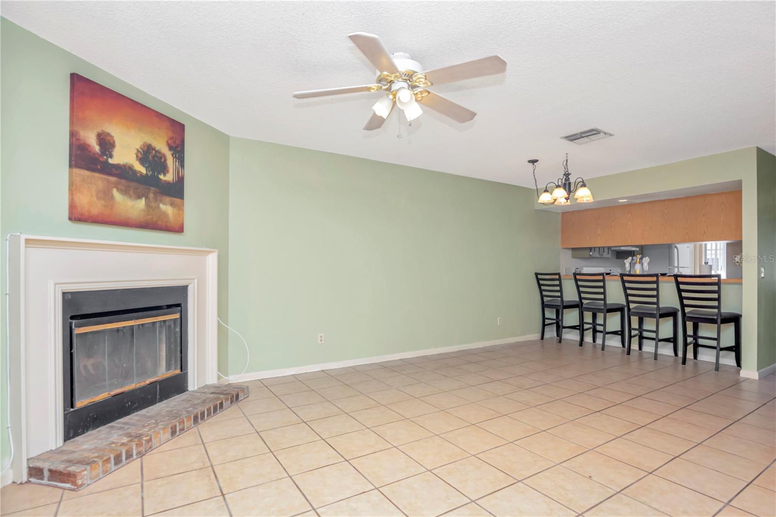 16112 RAMBLING VINE DR W, TAMPA, FL, 33624