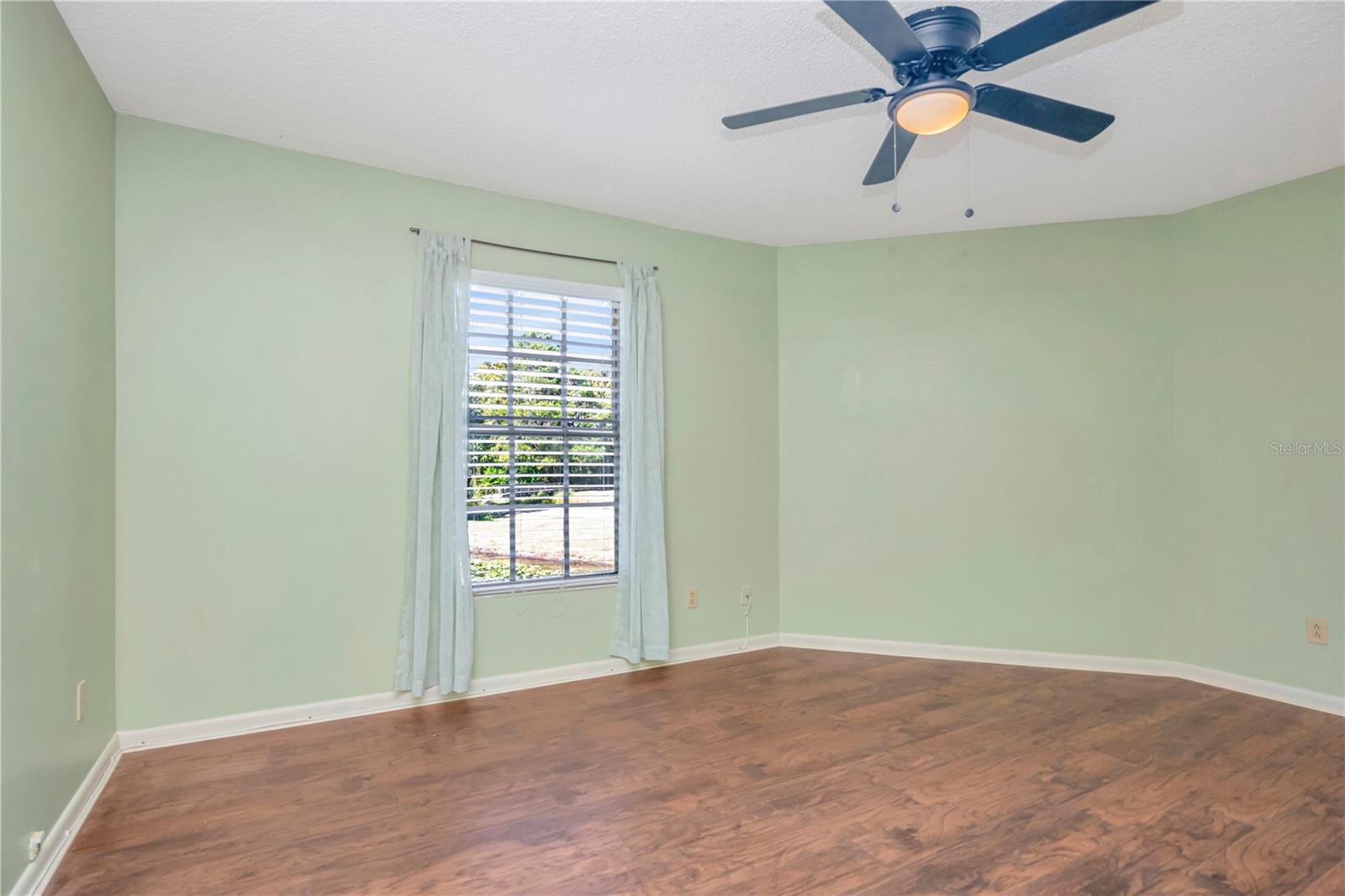 16112 RAMBLING VINE DR W, TAMPA, FL, 33624