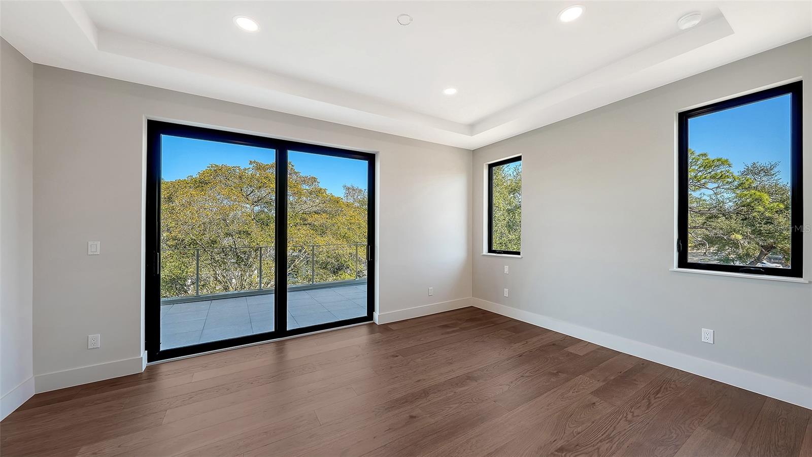 A4668324 Property Photo