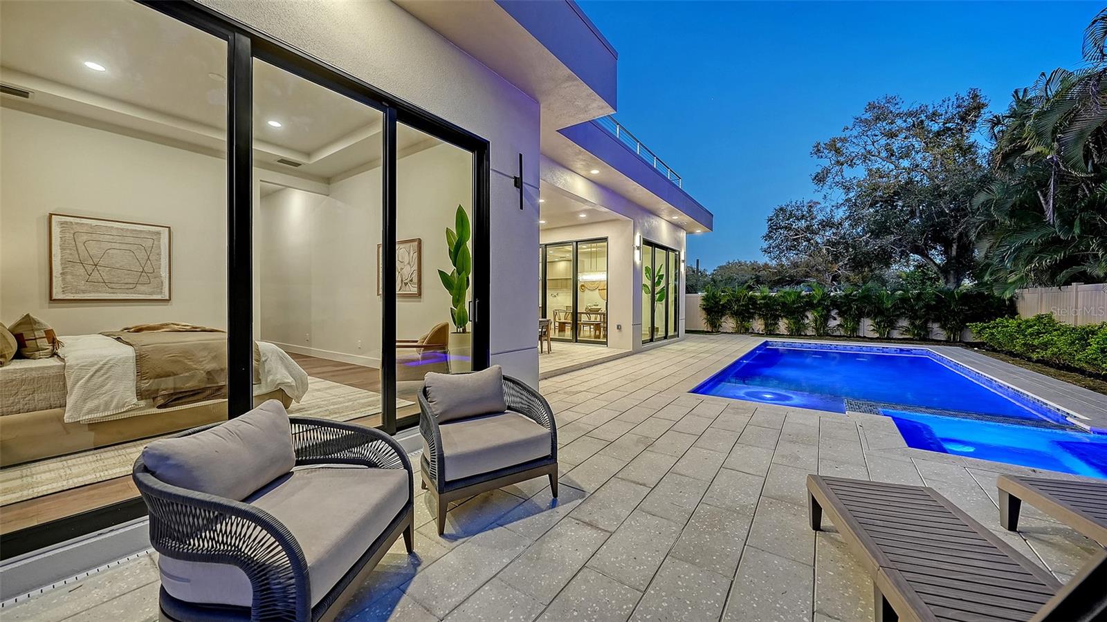 A4668324 Property Photo