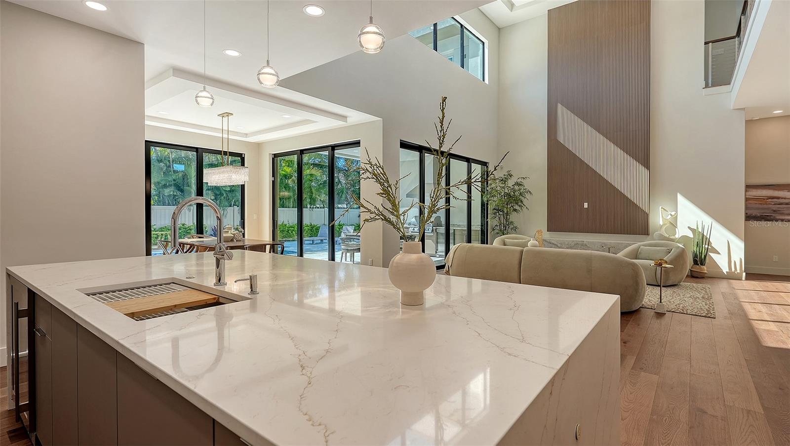 A4668324 Property Photo