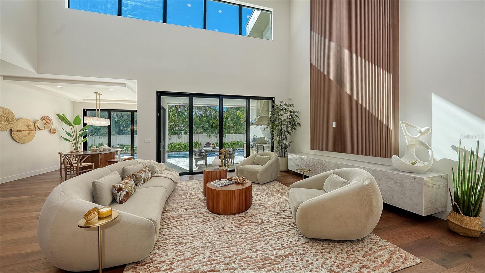 A4668324 Property Photo