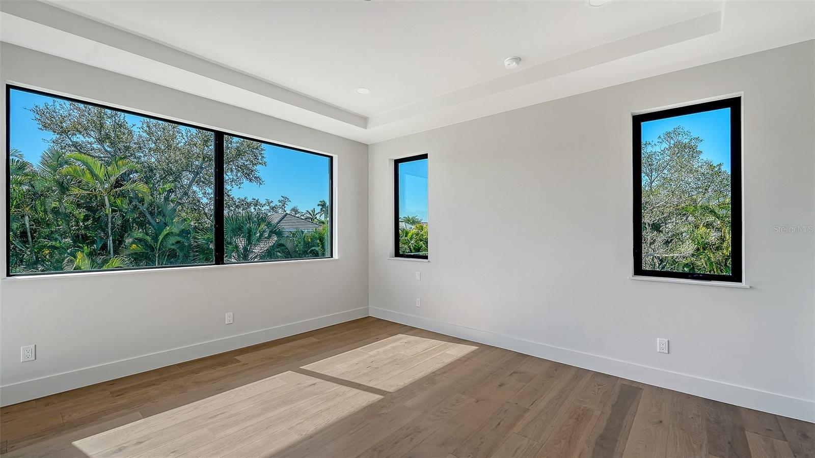 A4668324 Property Photo