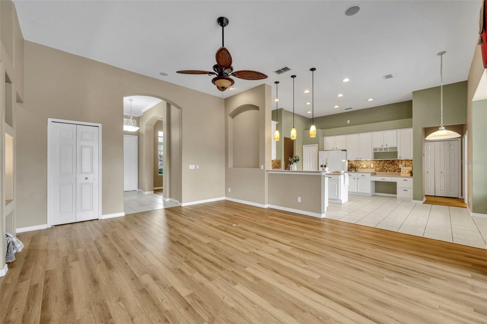 345 ROYAL LIVERPOOL LN, ORLANDO, FL, 32828