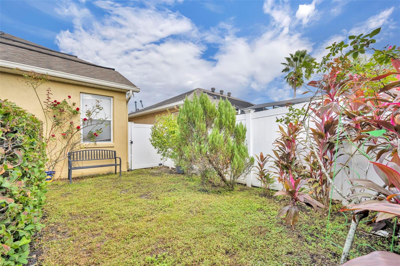 345 ROYAL LIVERPOOL LN, ORLANDO, FL, 32828