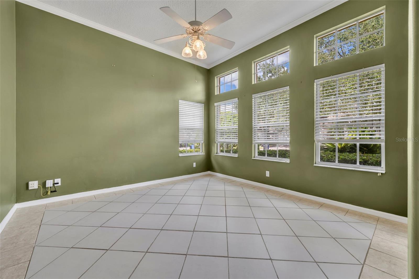 345 ROYAL LIVERPOOL LN, ORLANDO, FL, 32828