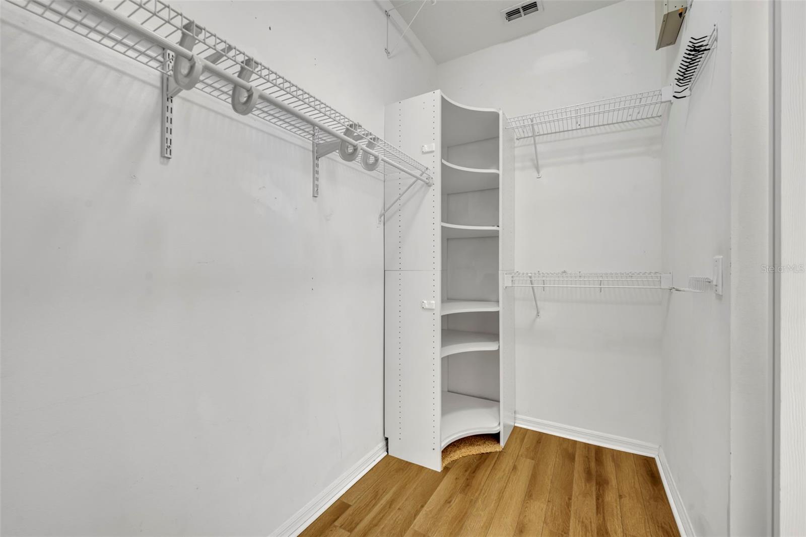 345 ROYAL LIVERPOOL LN, ORLANDO, FL, 32828