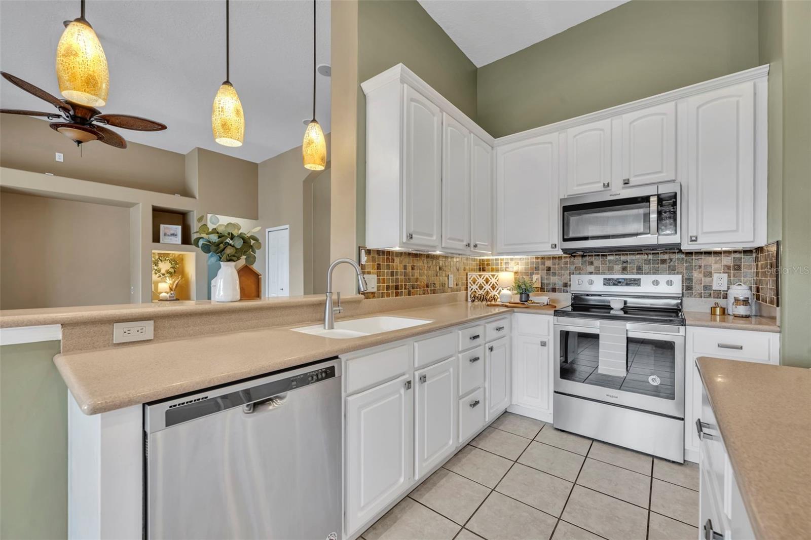 345 ROYAL LIVERPOOL LN, ORLANDO, FL, 32828