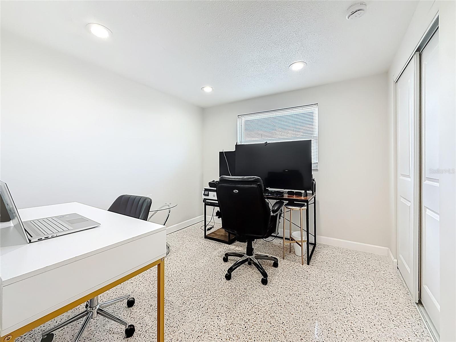 Third bedroom/ Office