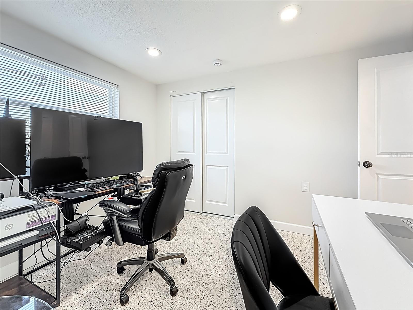 Third bedroom/ Office