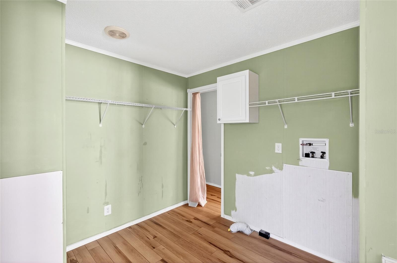 413 QUAIL ST, LADY LAKE, FL, 32159