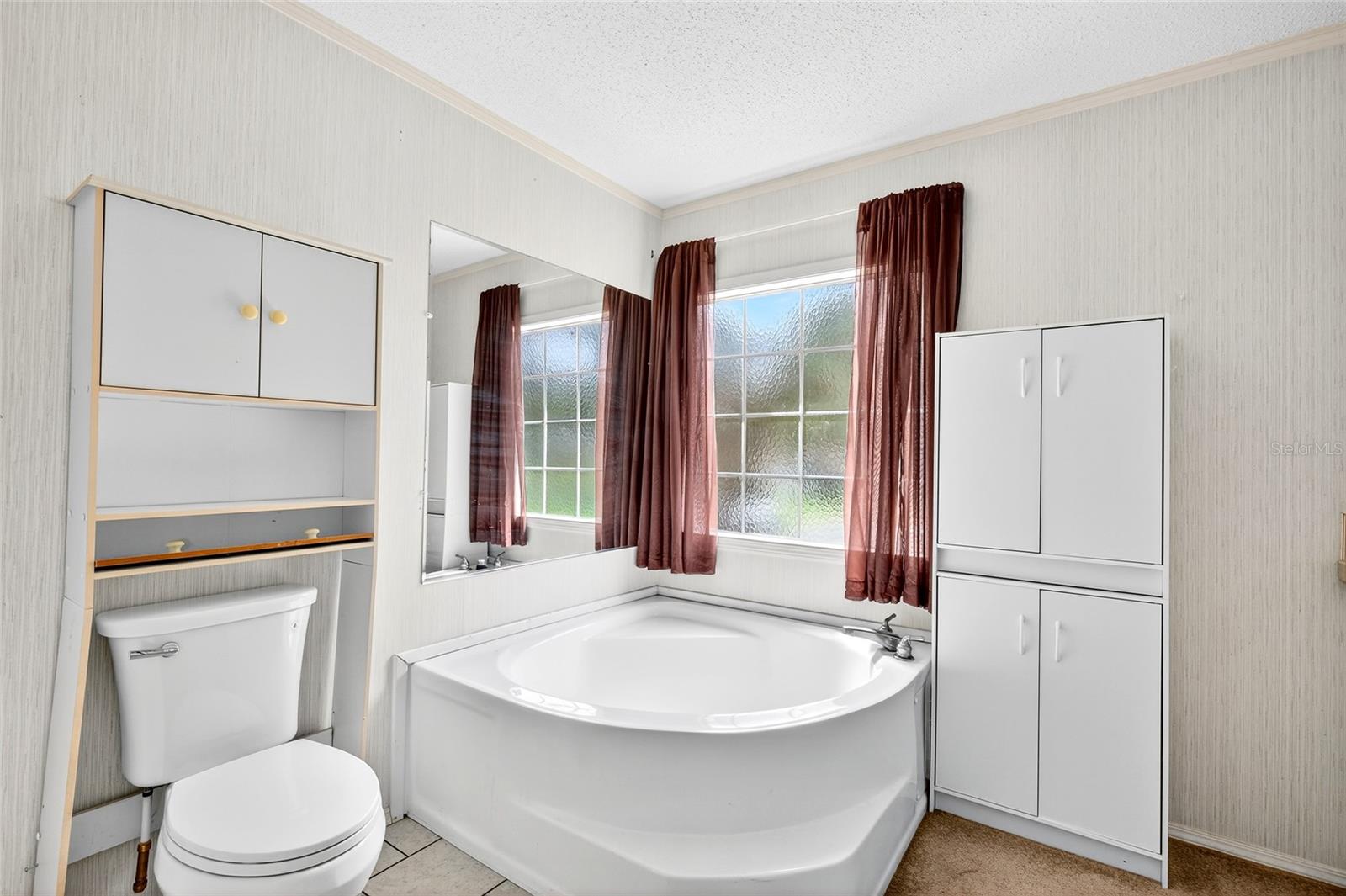 413 QUAIL ST, LADY LAKE, FL, 32159