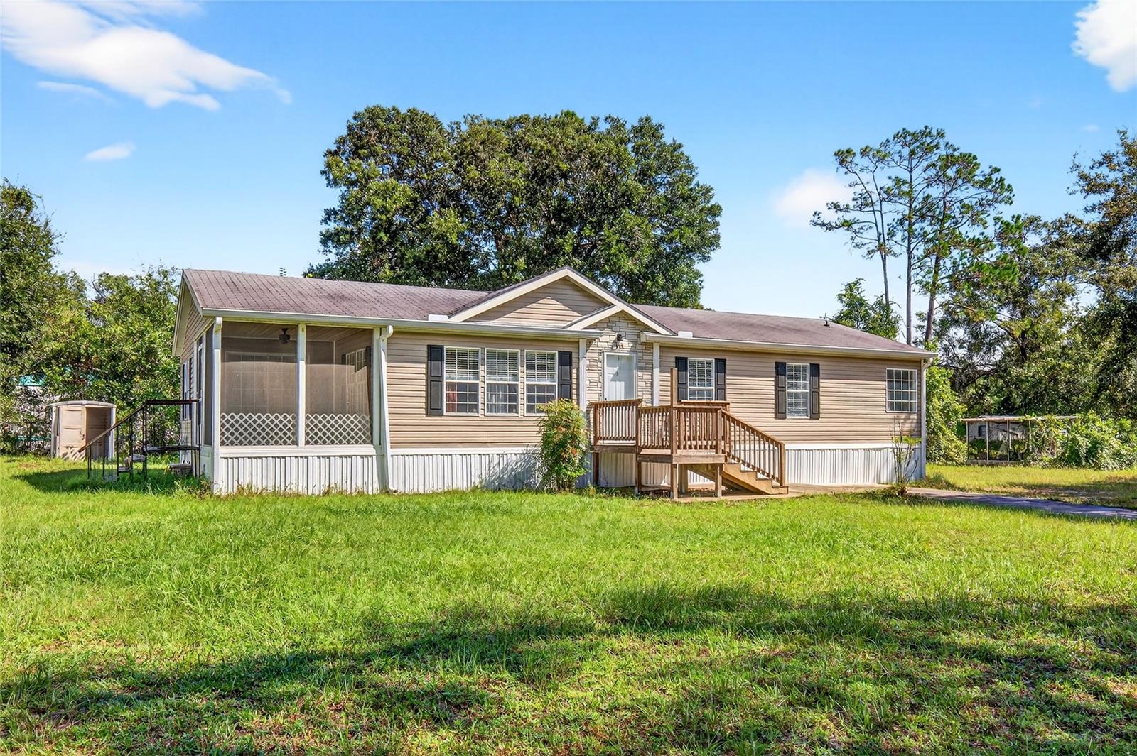 413 QUAIL ST, LADY LAKE, FL, 32159