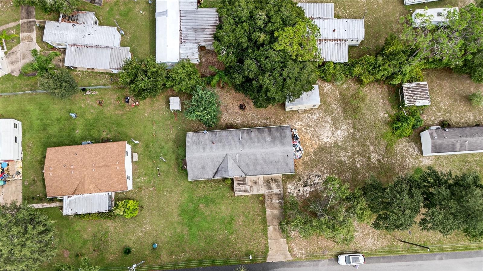 413 QUAIL ST, LADY LAKE, FL, 32159