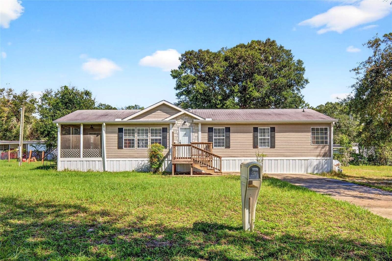 413 QUAIL ST, LADY LAKE, FL, 32159