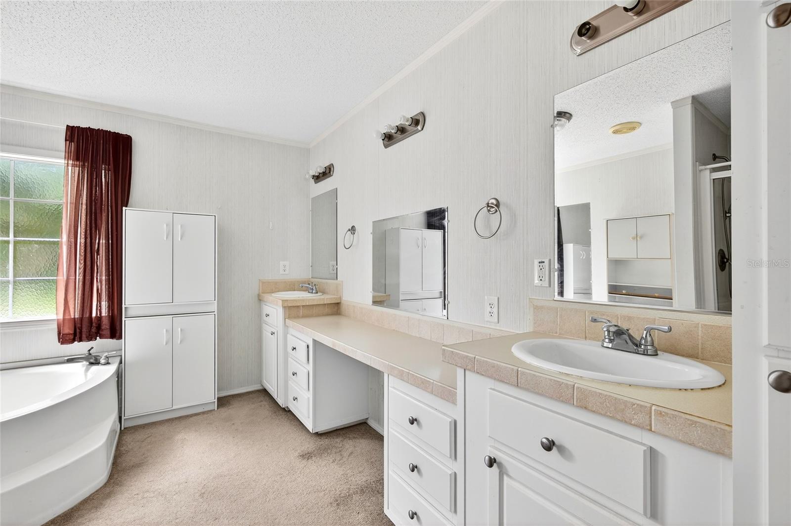 413 QUAIL ST, LADY LAKE, FL, 32159