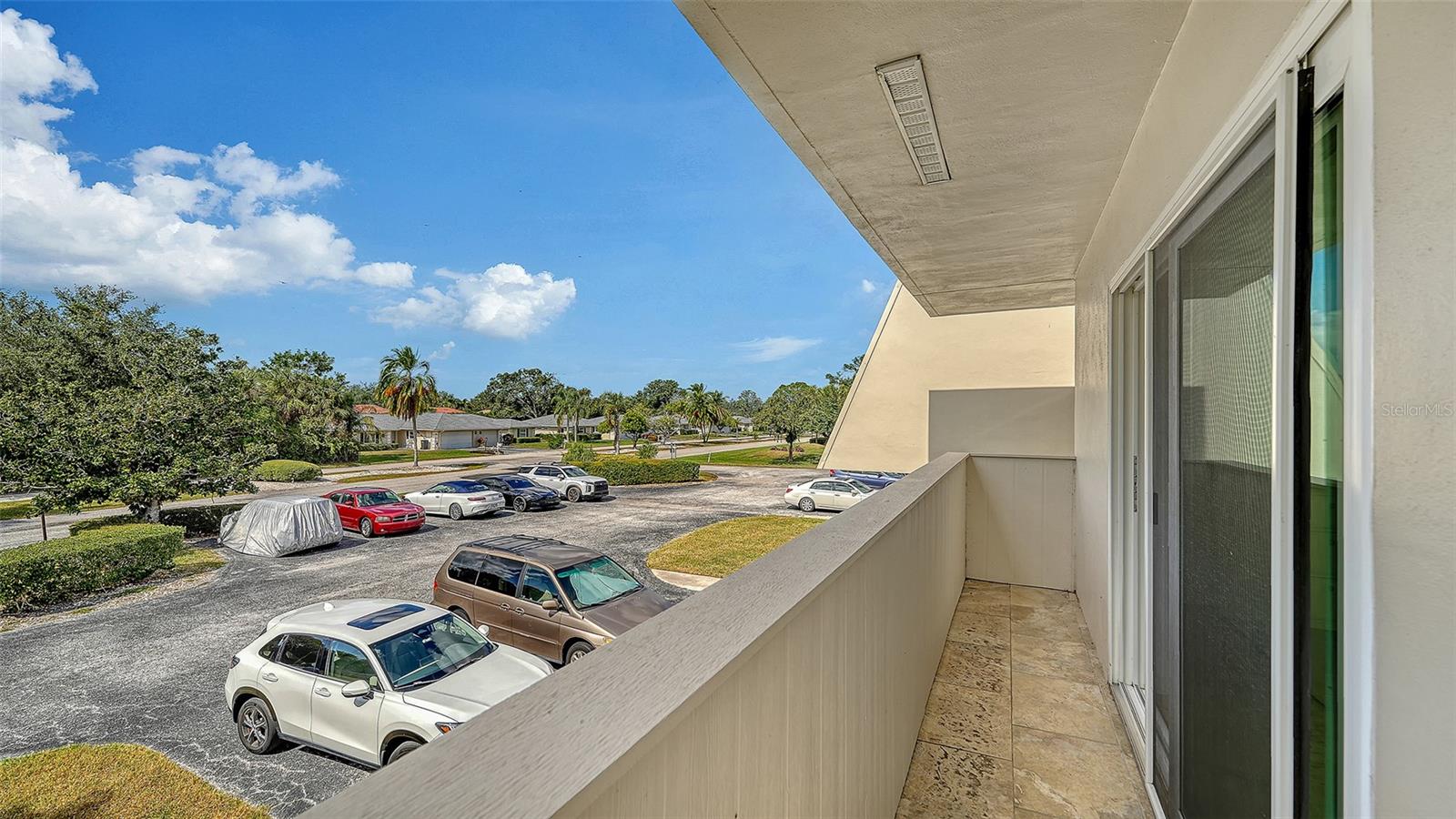 7251 W COUNTRY CLUB DR N #225, SARASOTA, FL, 34243
