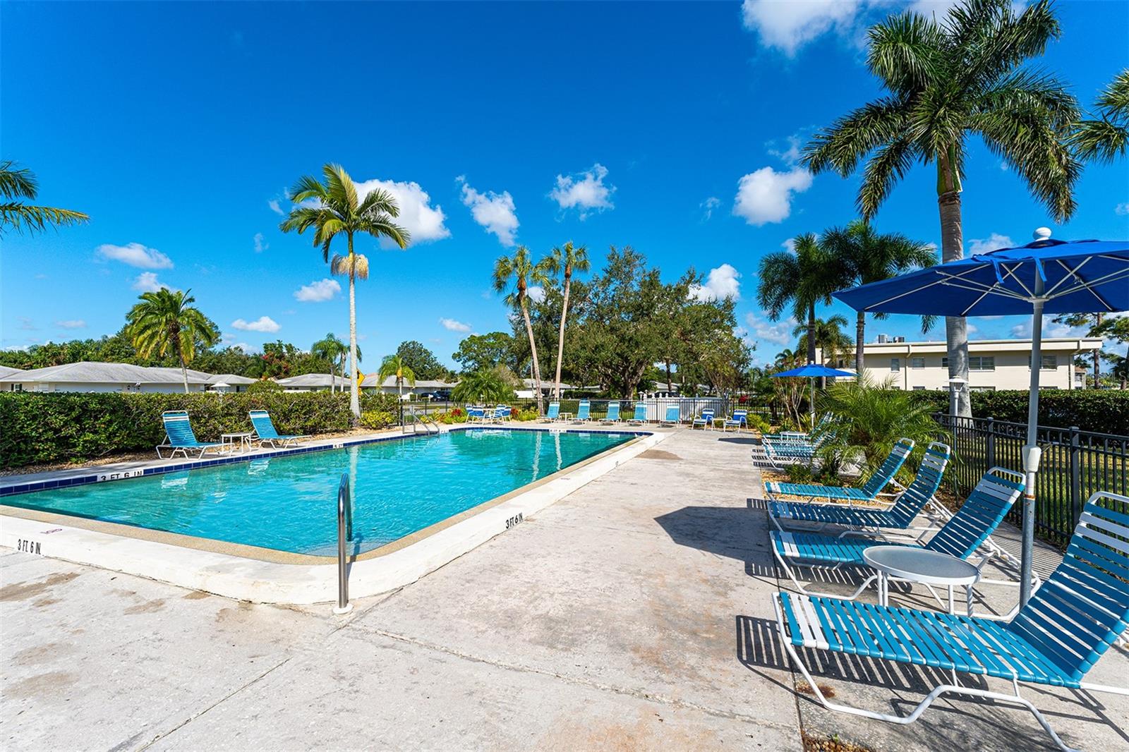 7251 W COUNTRY CLUB DR N #225, SARASOTA, FL, 34243