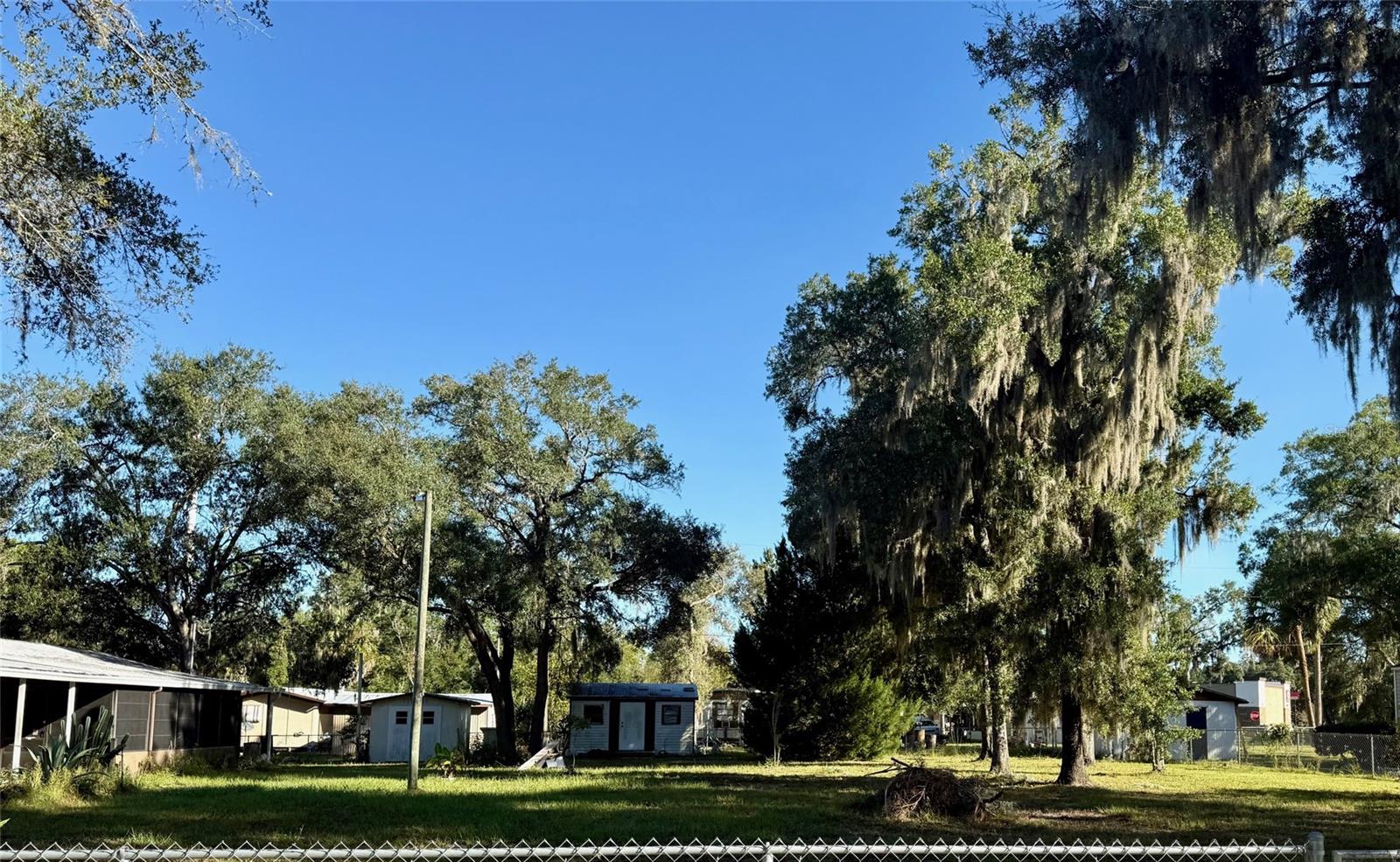 OM711415 Property Photo