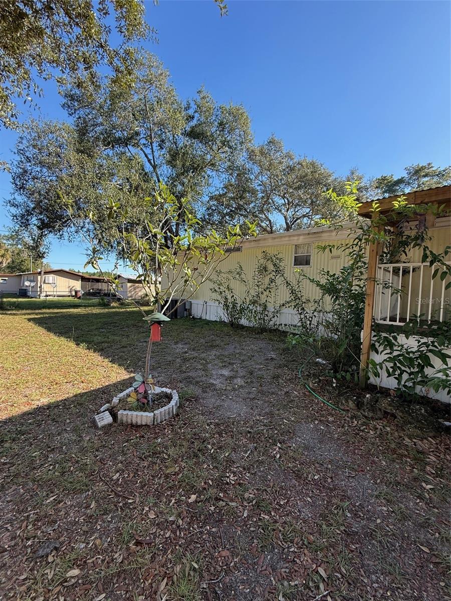 OM711415 Property Photo