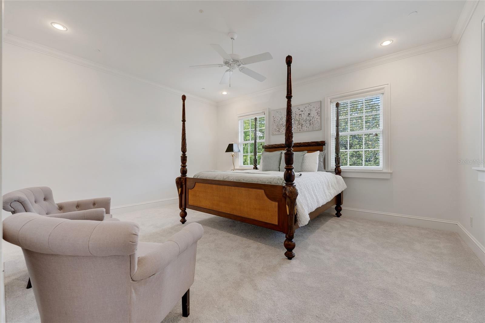 O6352208 Property Photo