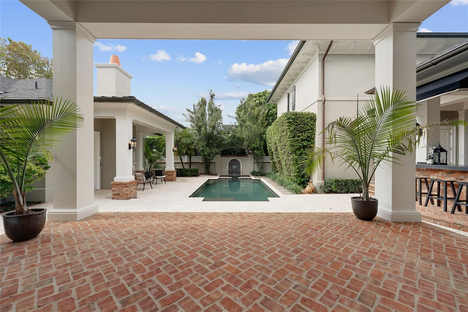 O6352208 Property Photo